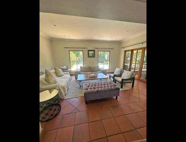 4 BEDROOM HOUSE FOR SALE IN COUNTRY LIFE PARK